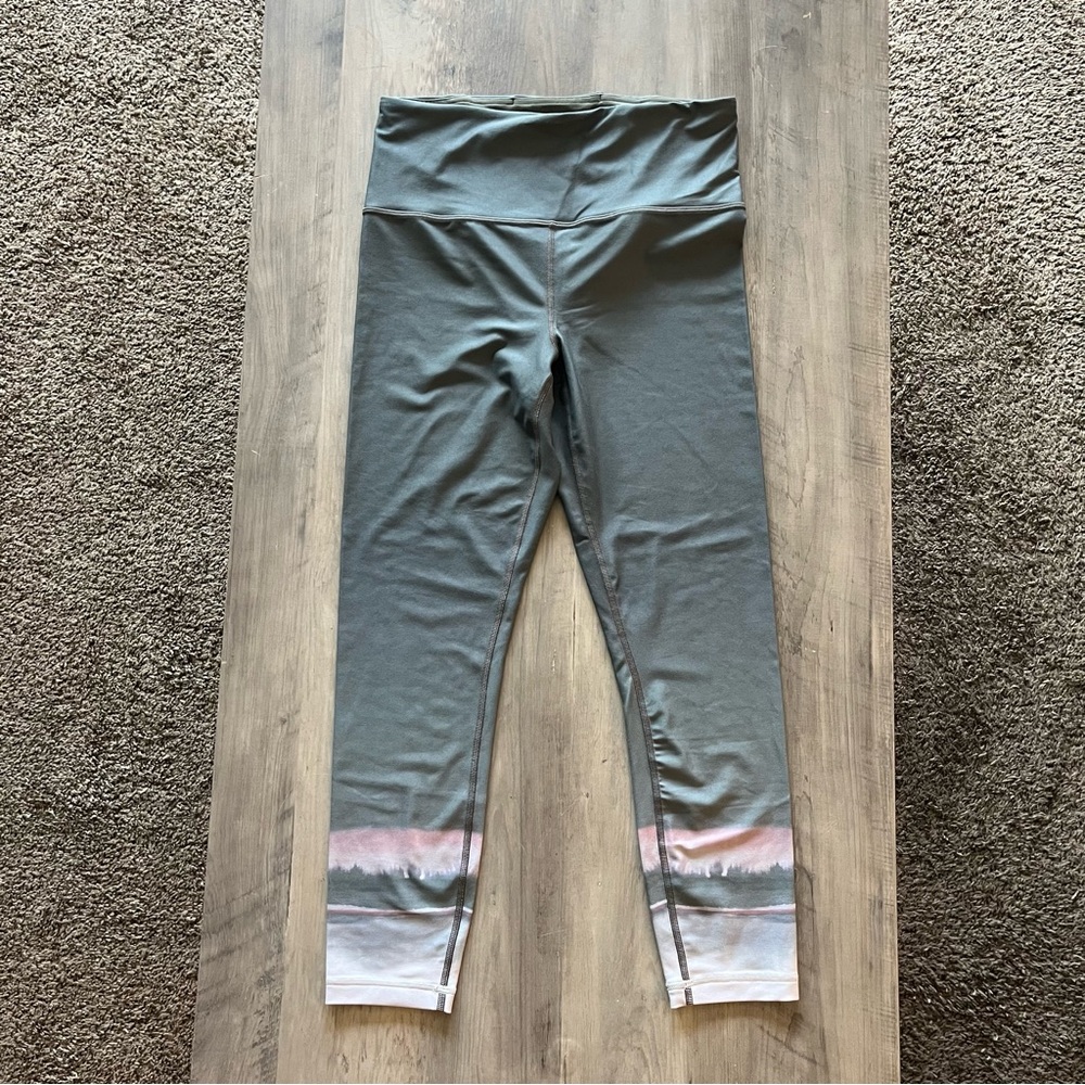 Athleta Elation Ultra High Rise 7/8 Legging Medium Green Abstract